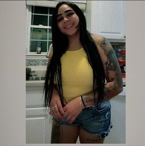 Meet your Posher, Monica